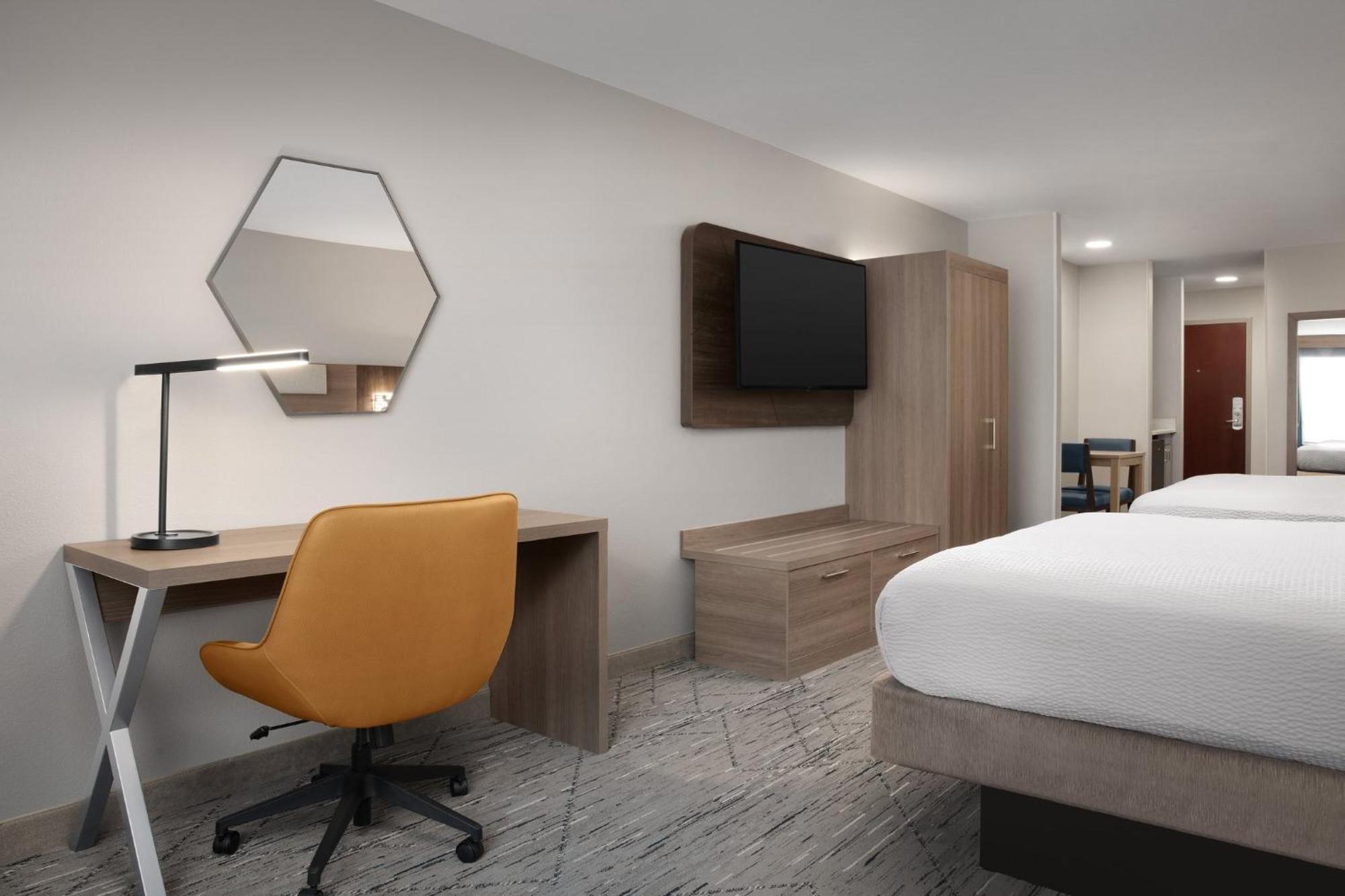 Holiday Inn Express & Suites By Ihg Chambersburg By Ihg Екстериор снимка